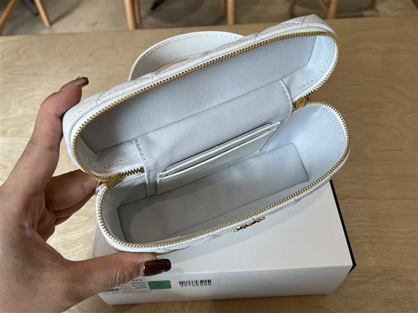 2026127214539200 580